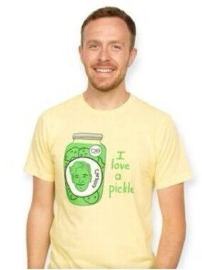 Queer Eye "I Love a Pickle" Graphic Tee - Yellow & Green